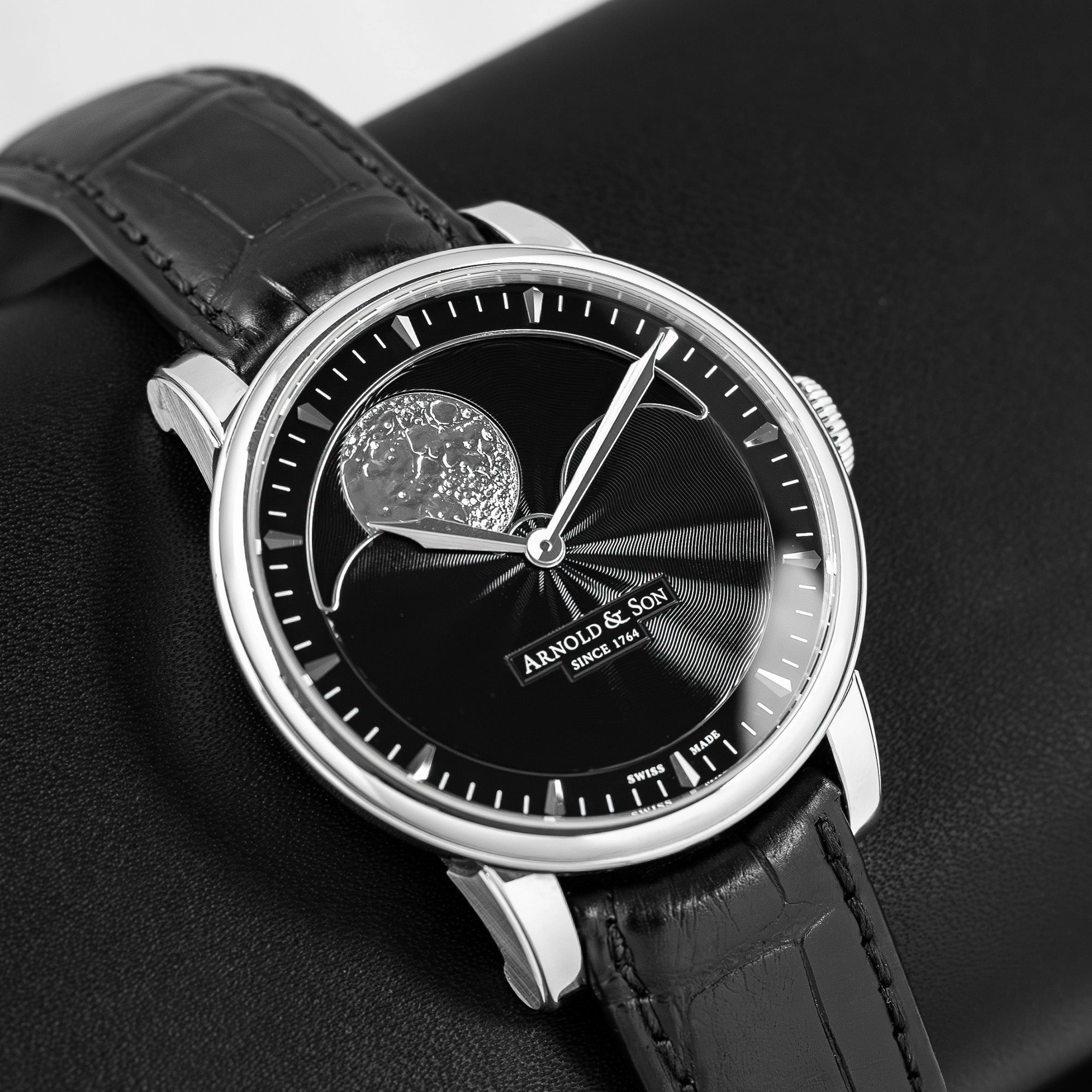 Arnold & Son Hm Perpetual Moon 1GLAS.B01A.C122S