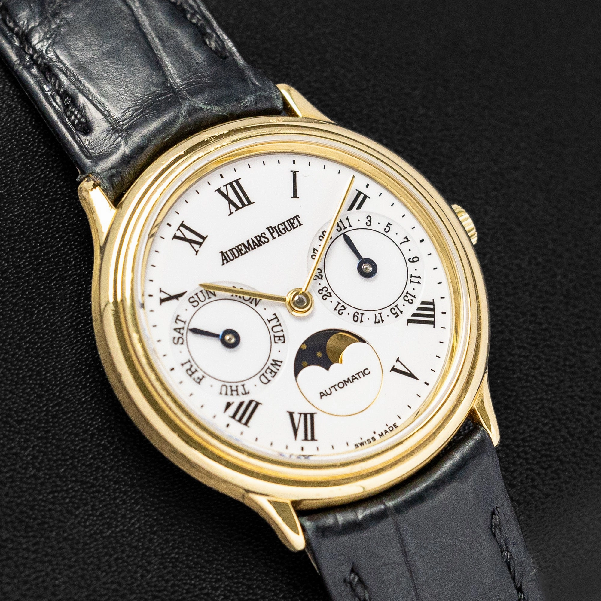 Audemars Piguet Day Date Moonphase 25589BA.PP.A002XX01