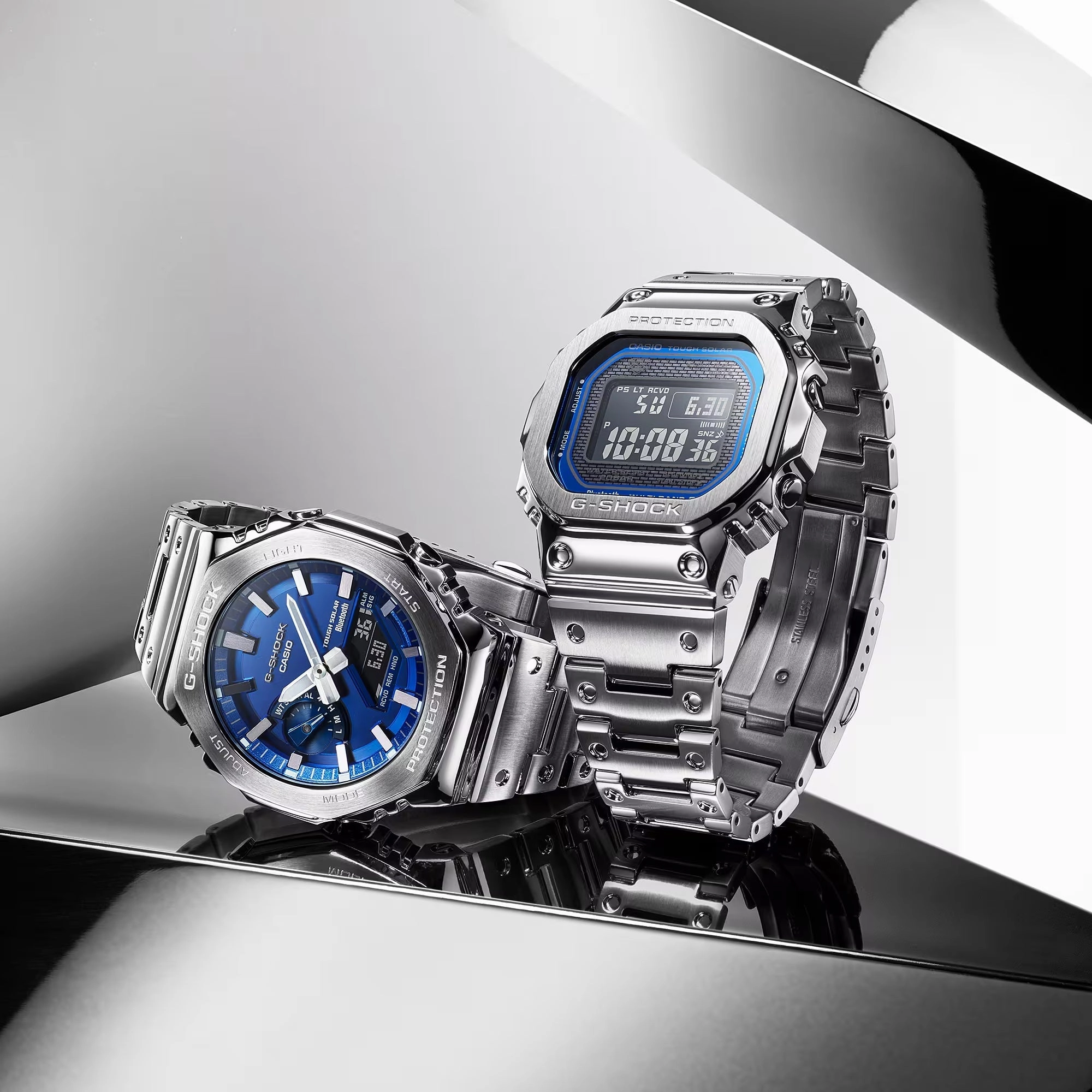 Casio G-Shock Full Metal Navy Mens Digital Watch GMWB5000D-2