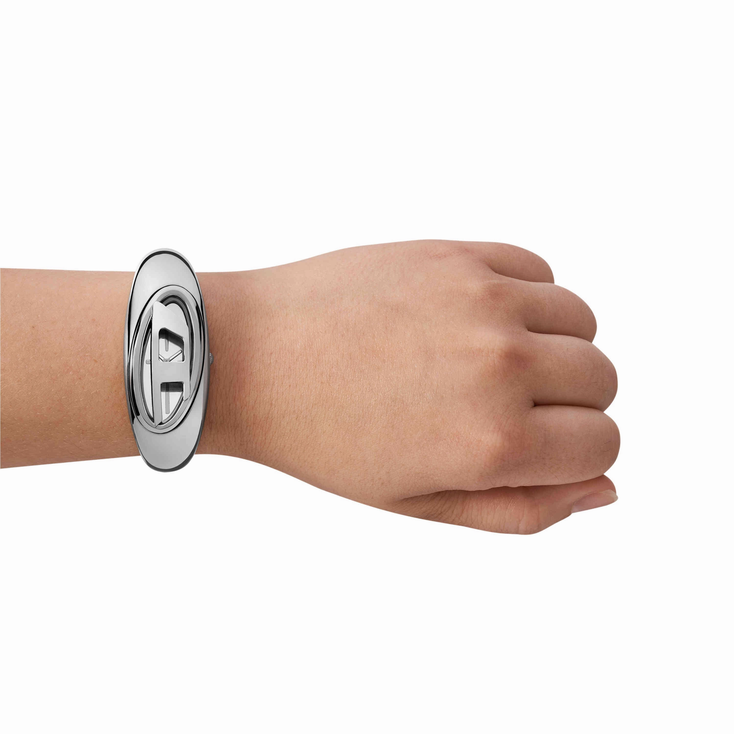 Diesel Wonder-D Silver Tone Analogue Watch DZ5606