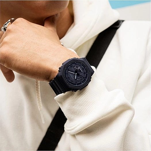 G-Shock CasiOak Carbon Core Guard GA2100-1A1