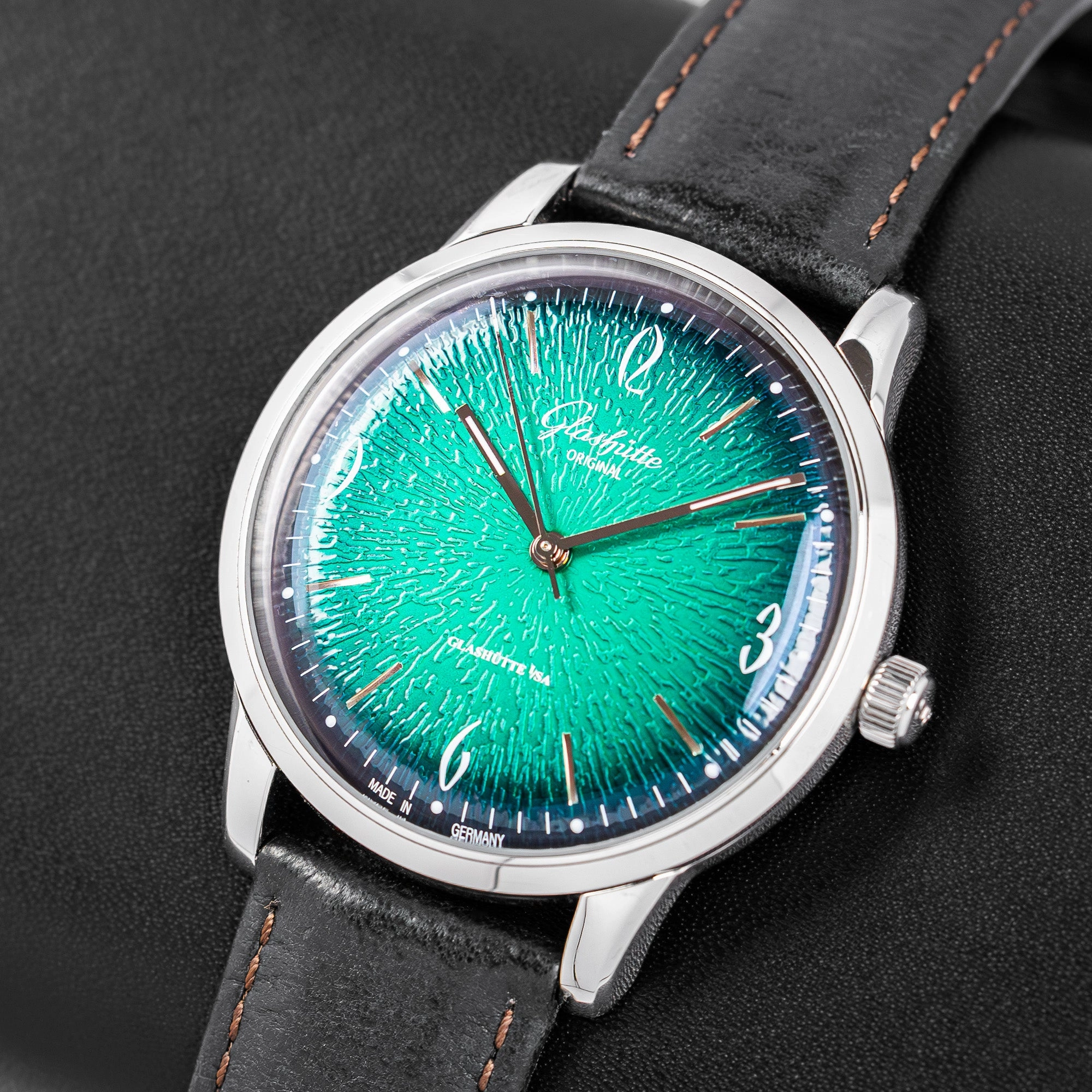 Glashutte Sixties 1.39.52.03.02.04