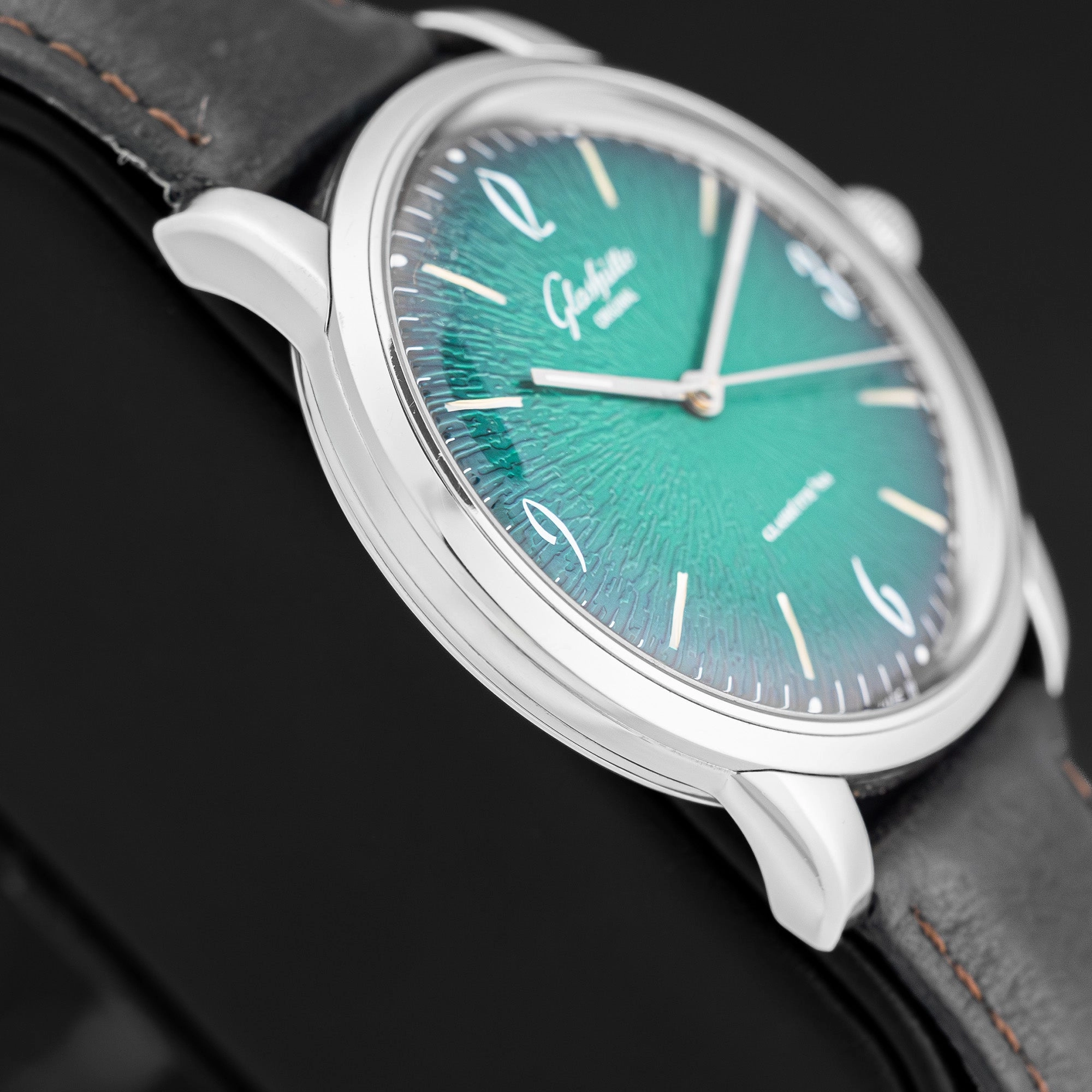 Glashutte Sixties 1.39.52.03.02.04