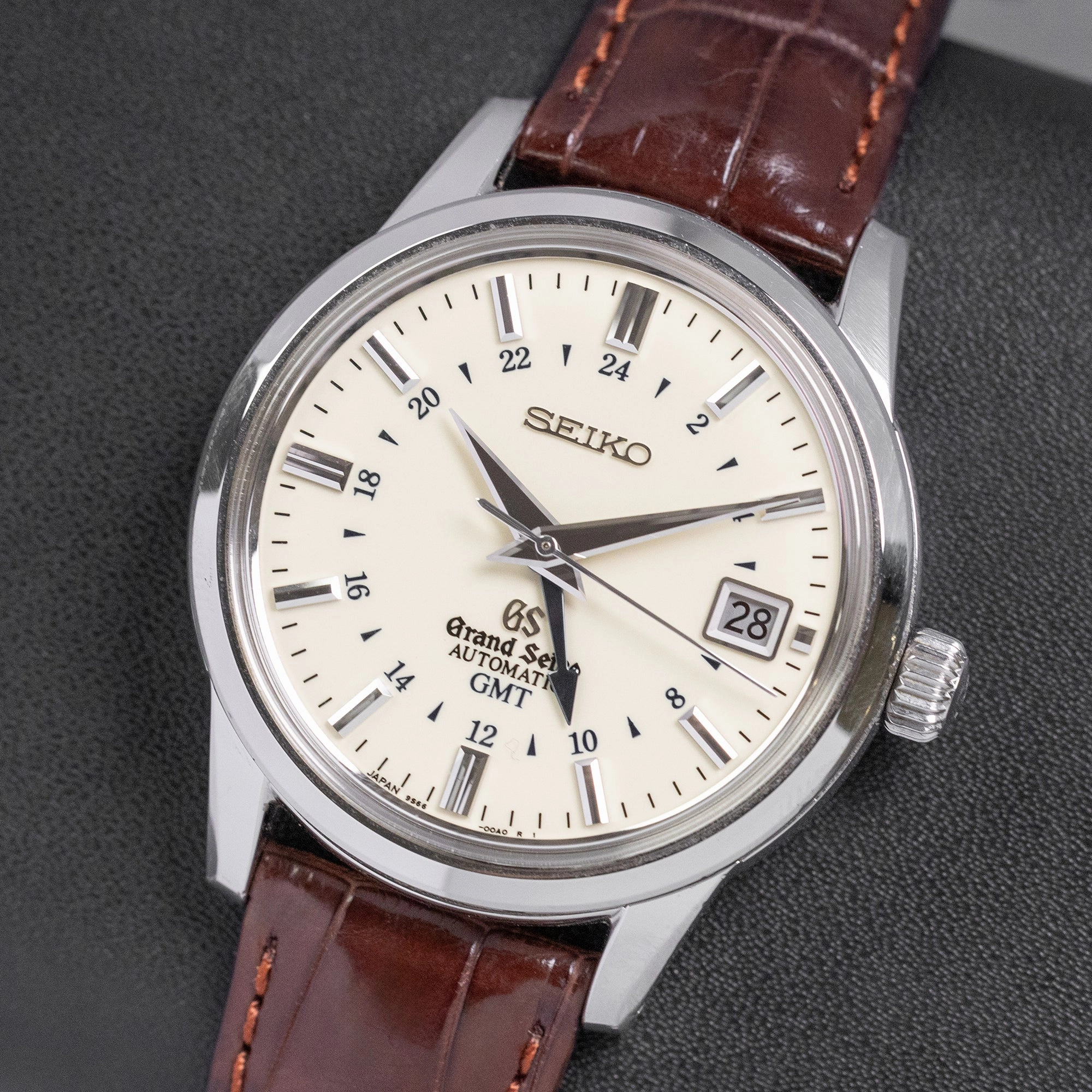 Grand Seiko Elegance GMT SBGM021