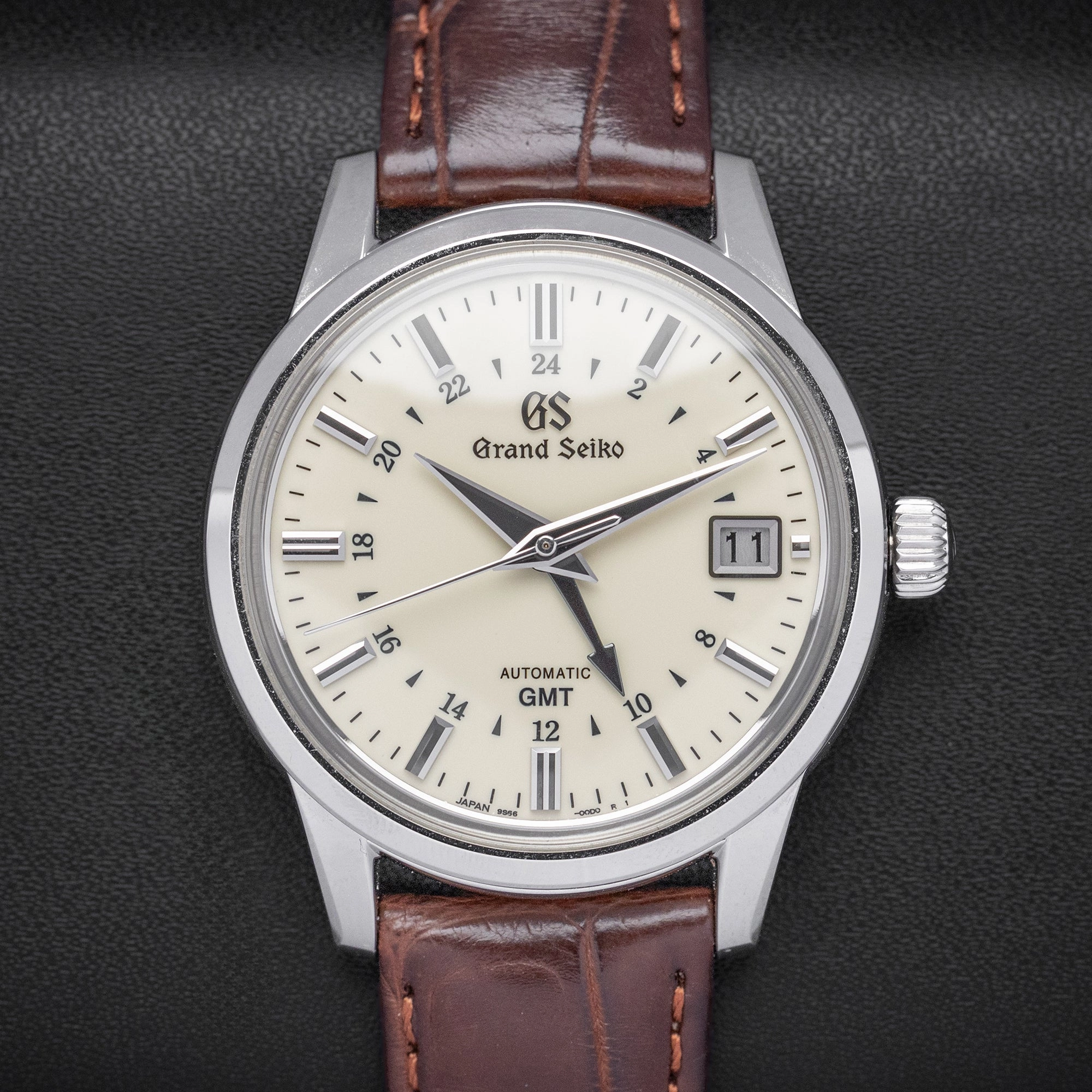 Grand Seiko GMT SBGM221