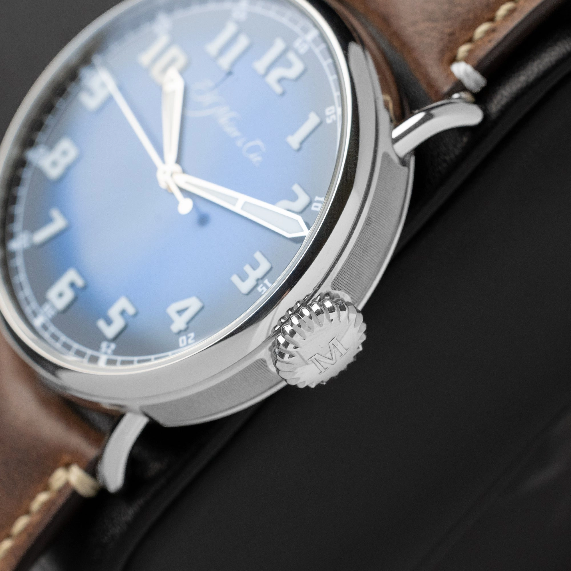 H.moser & Cie. Heritage Center Seconds 8200-1201