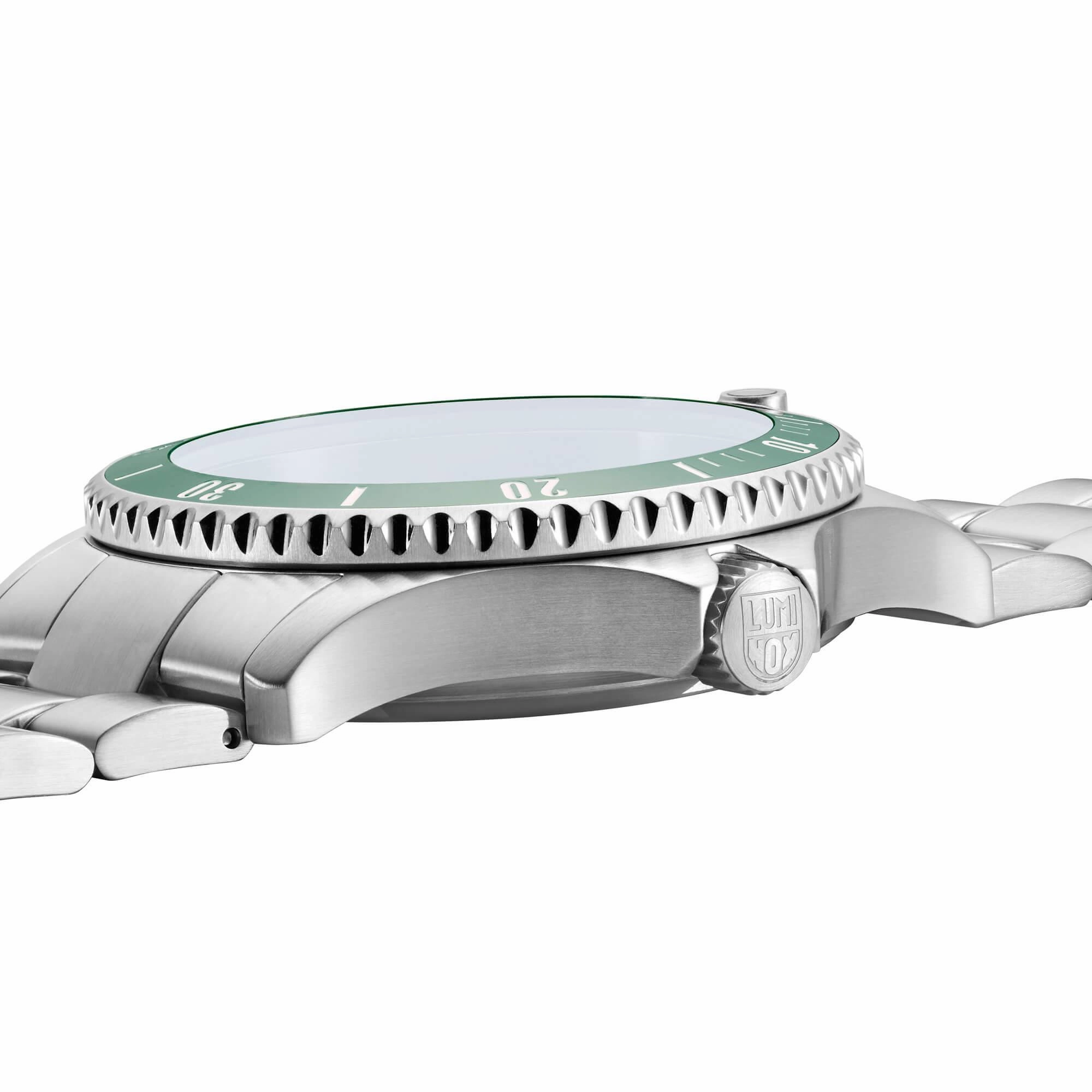 Luminox Men's Watch - Sport Timer Automatic Green Dial Steel Bracelet Dive | XS.0937