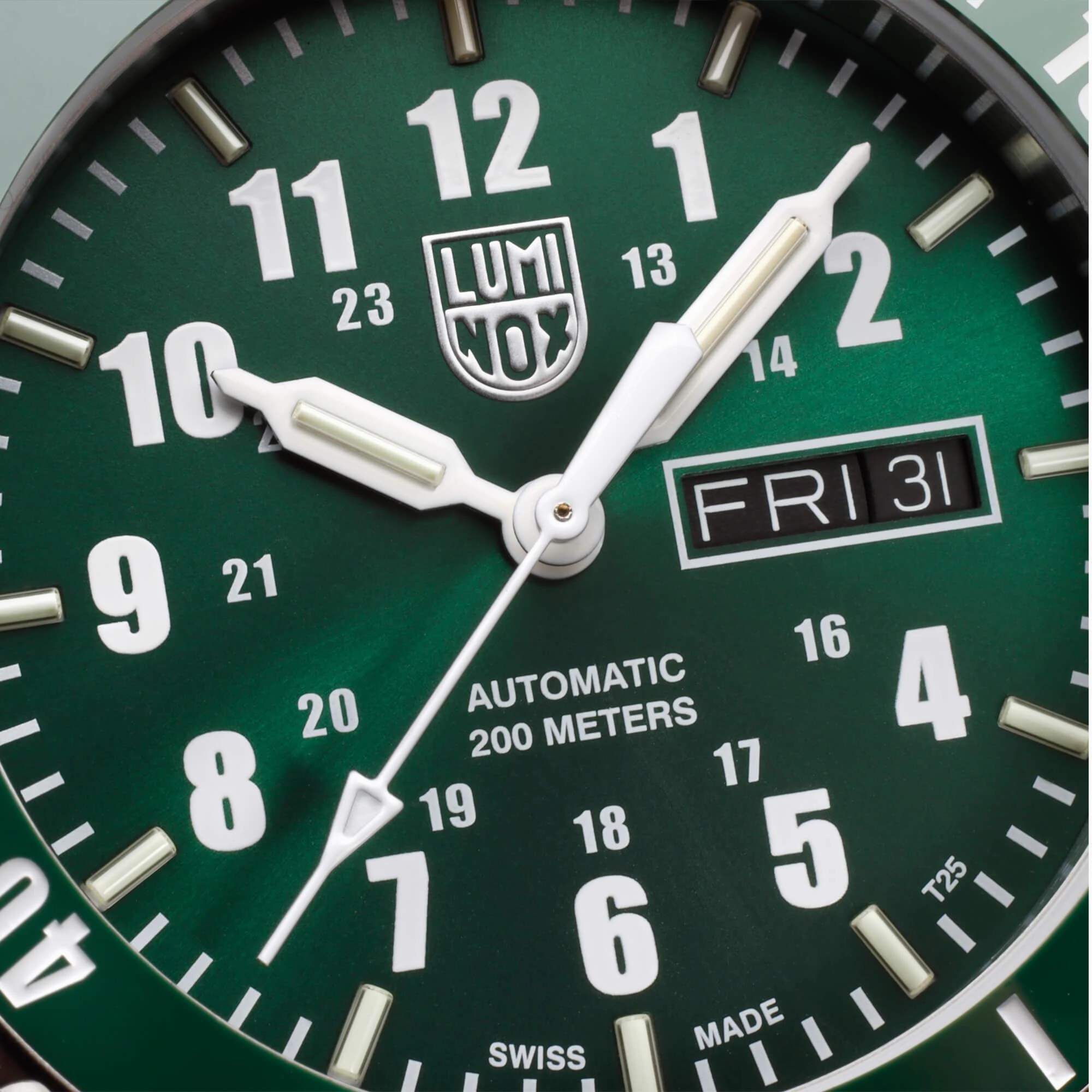 Luminox Men's Watch - Sport Timer Automatic Green Dial Steel Bracelet Dive | XS.0937