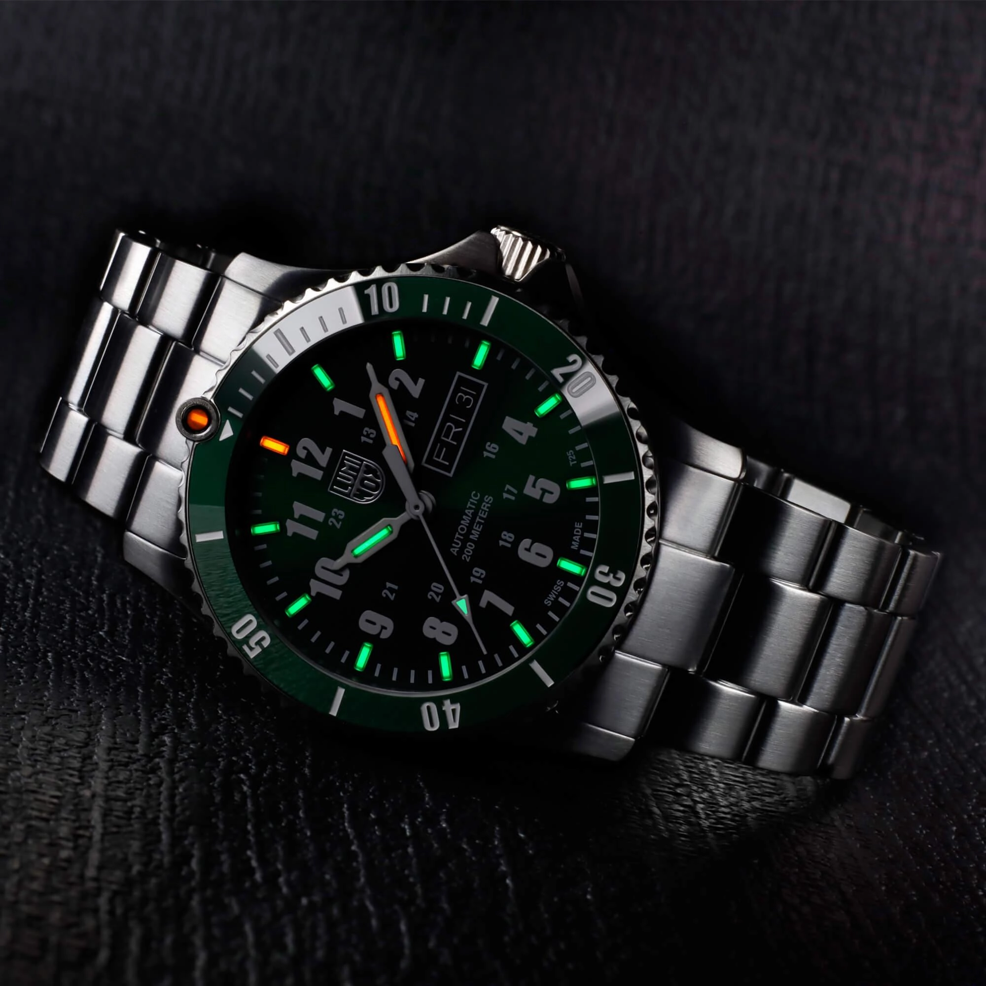 Luminox Men's Watch - Sport Timer Automatic Green Dial Steel Bracelet Dive | XS.0937