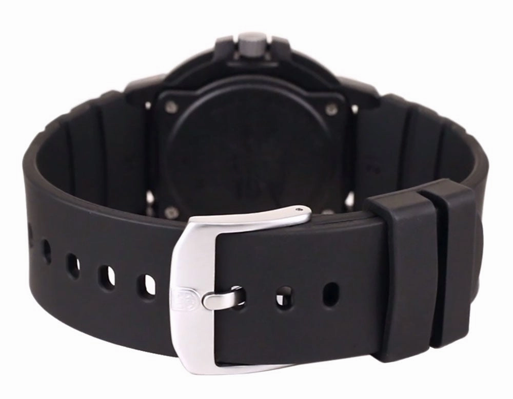 Luminox Original Navy Seal CARBONOX Black Rubber Strap Black Dial Date Divers Quartz Mens Watch XS.3001.F