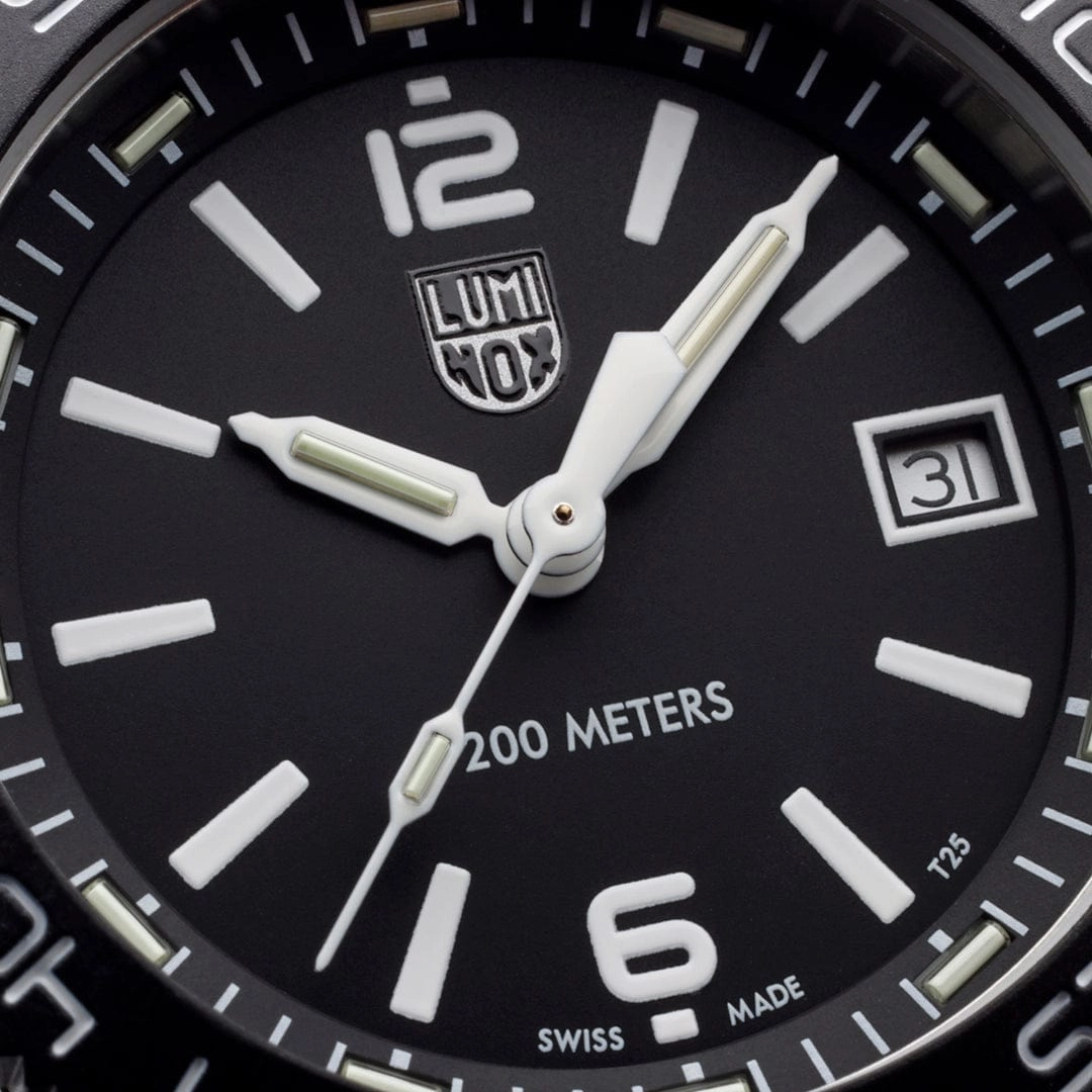 Luminox Pacific Diver Ripple Dive Black Dial Stainless Steel Watch XS.3122M.1