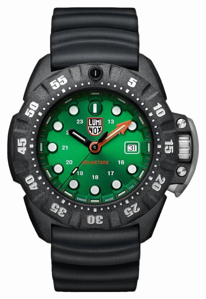 Luminox Scott Cassell Deep Dive CARBONOX Green Dial Black Rubber Strap Date Divers Quartz Mens Watch XS.1567