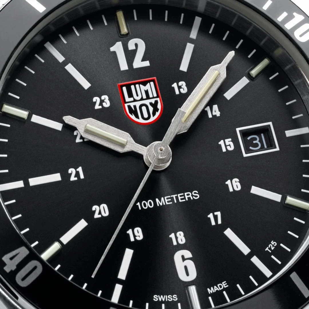 Luminox Sport Timer Stainless Steel Black Dial Date Quartz Mens Watch XS.0911