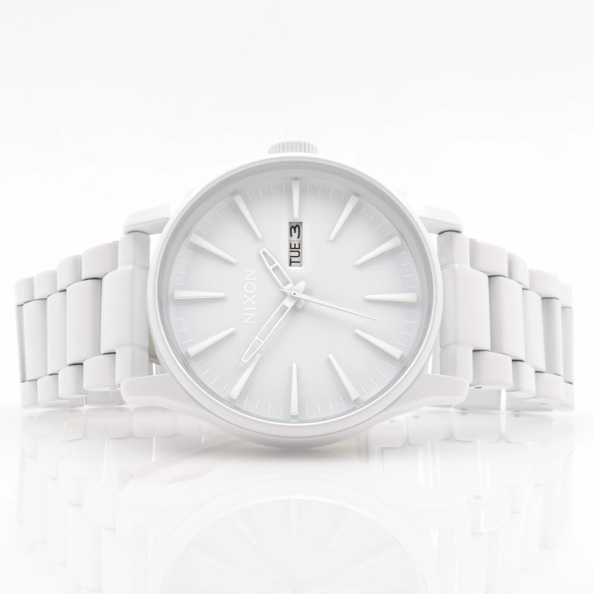 Nixon Men's Watch - Sentry Day-Date Quartz White Dial Steel Bracelet | A356-12600