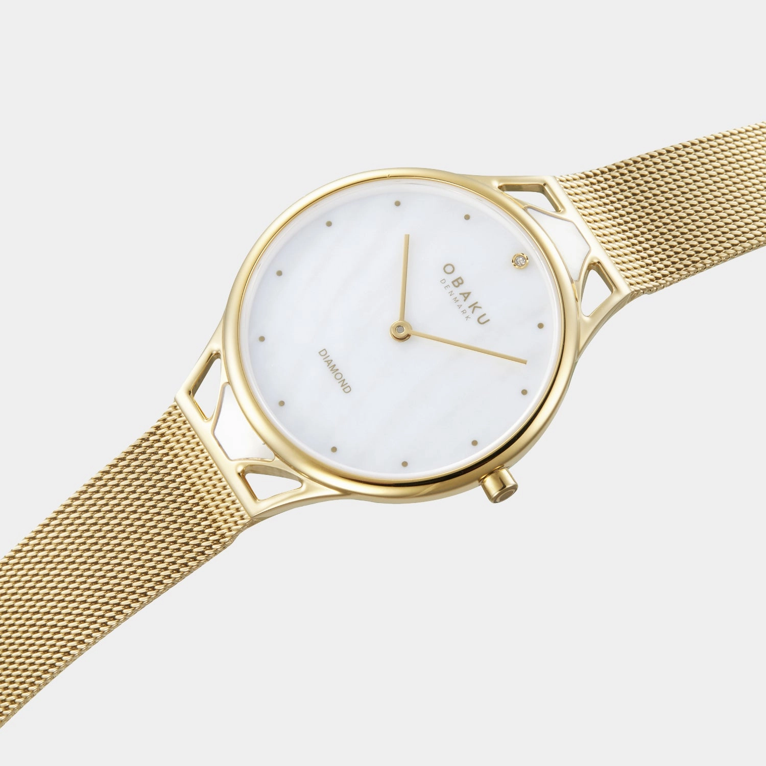 Pergament Women Quartz White Dial Analog Stainless Steel Watch V302LXGWMG