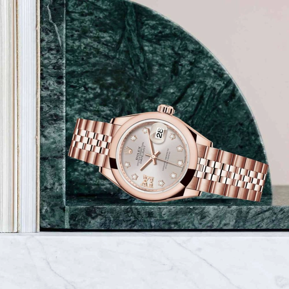Rolex Lady Datejust 28mm - Ref: 279165-0006 - Sundust Dial, 18K Rose Gold Jubilee Bracelet Women's Watch