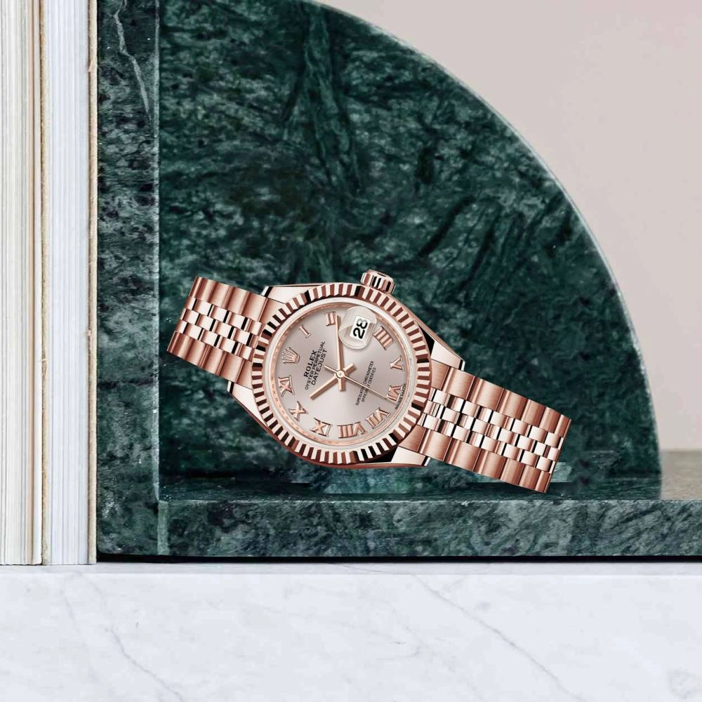 Rolex Lady Datejust 28mm - Ref: 279175-0012 - Sundust Dial, 18K Rose Gold Jubilee Bracelet Women's Watch
