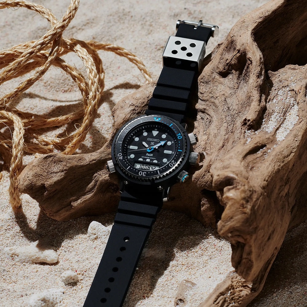 Seiko Prospex Padi Hybrid 'Arnie' 40th Anniversary Divers Watch SNJ035P1