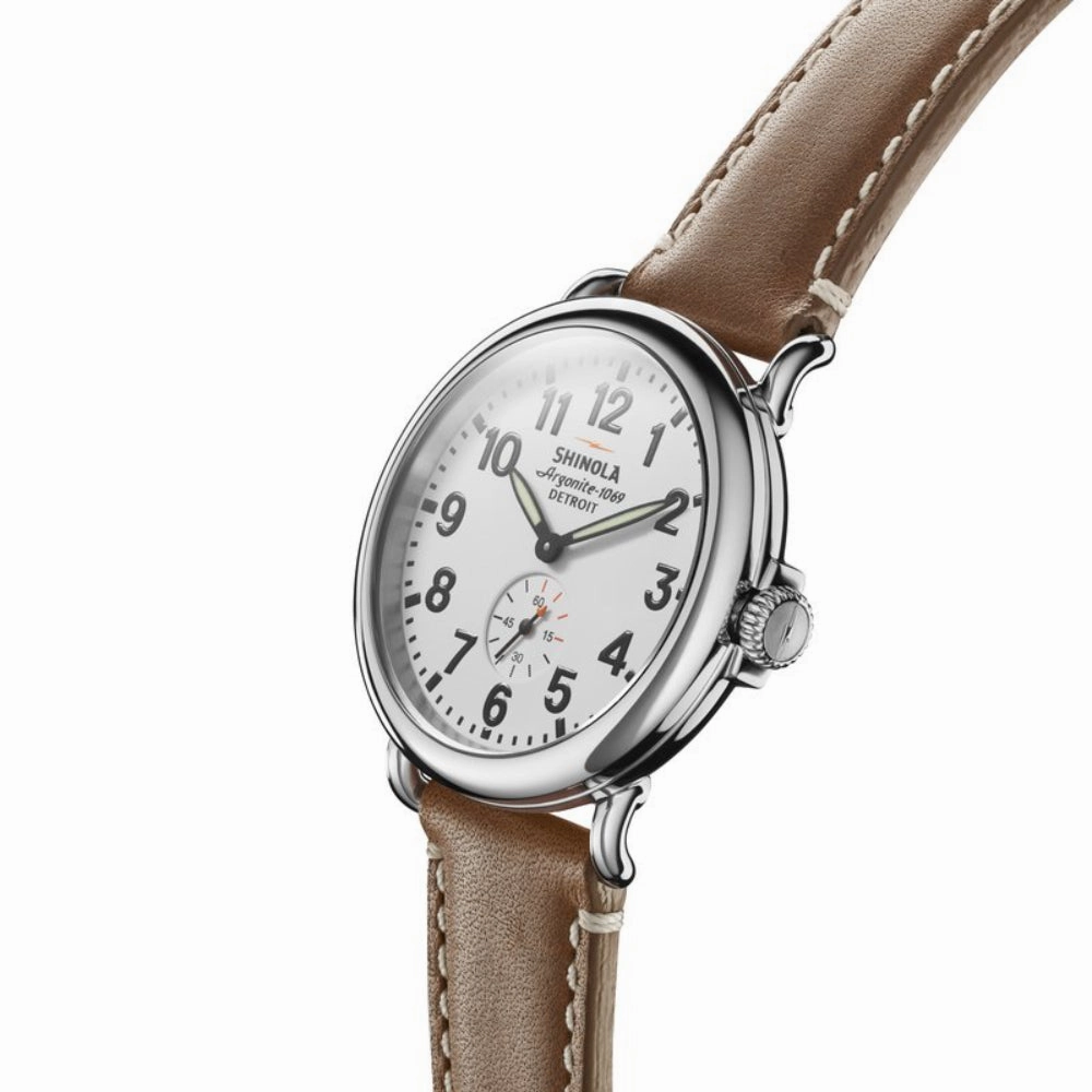 Shinola Runwell 41mm, White Dial/Brown Leather Strap