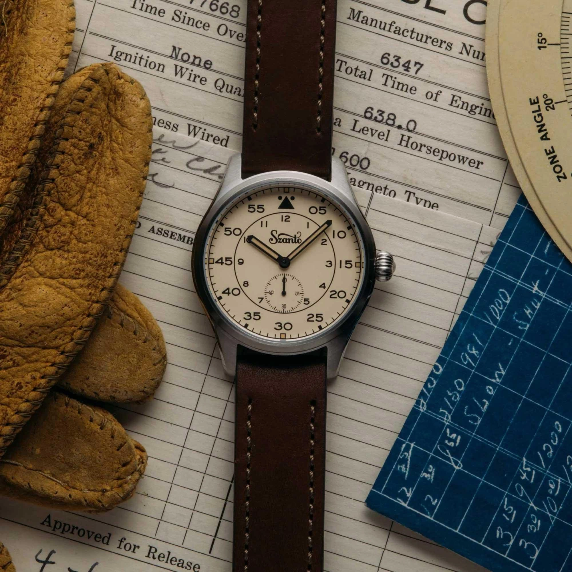Szanto Men's Quartz Watch - Heritage Aviator Ivory Dial Silver Tone Case | SZ 2752