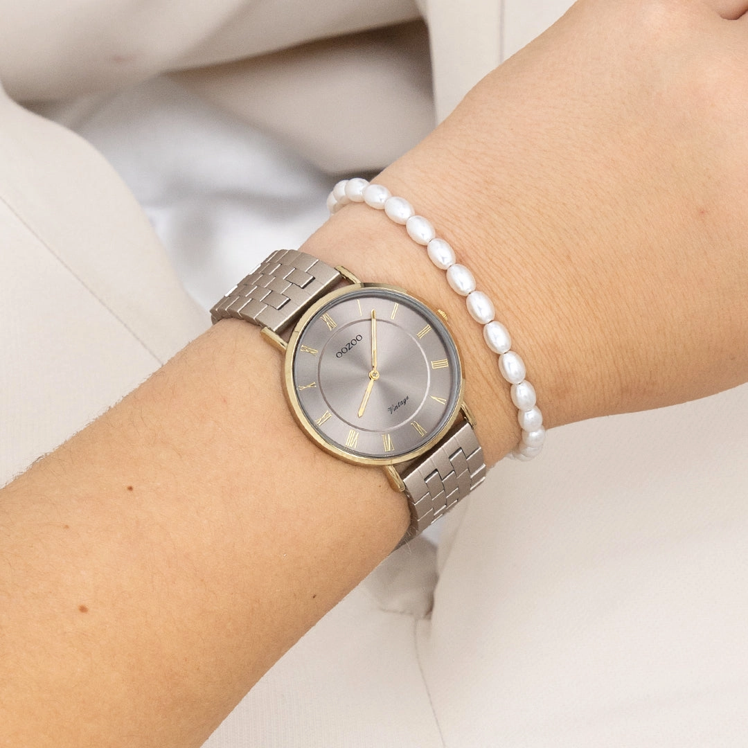 Taupe OOZOO watch with stainless steel bracelet - C20368
