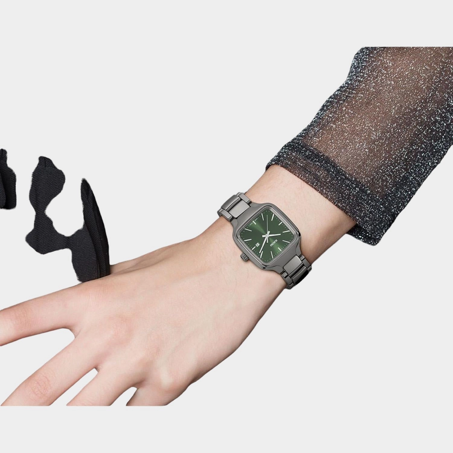 True Square Women Analog Stainless Steel Watch R27079312
