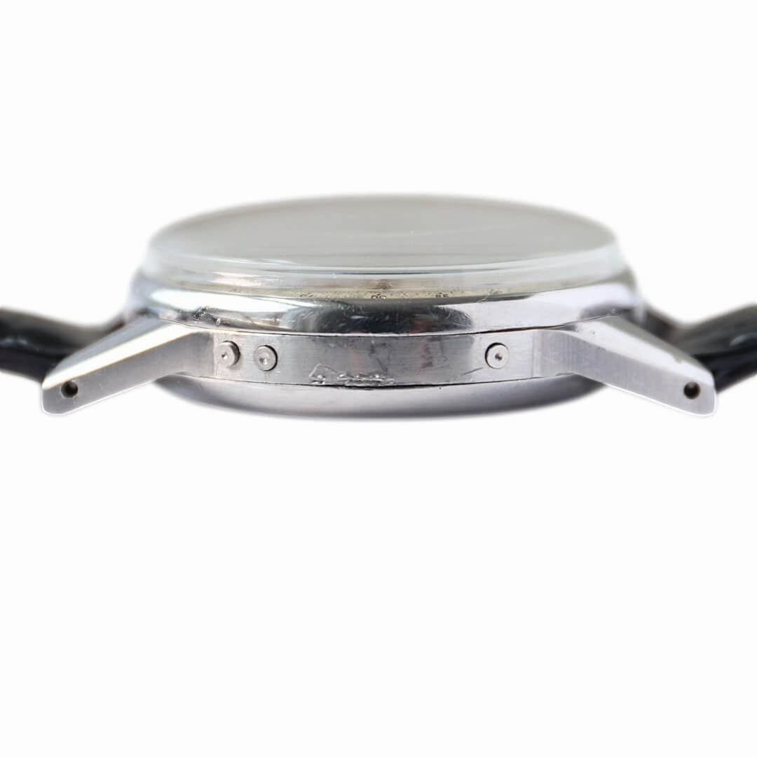 Universal Genve Tri-Compax 22258, Circa 1944