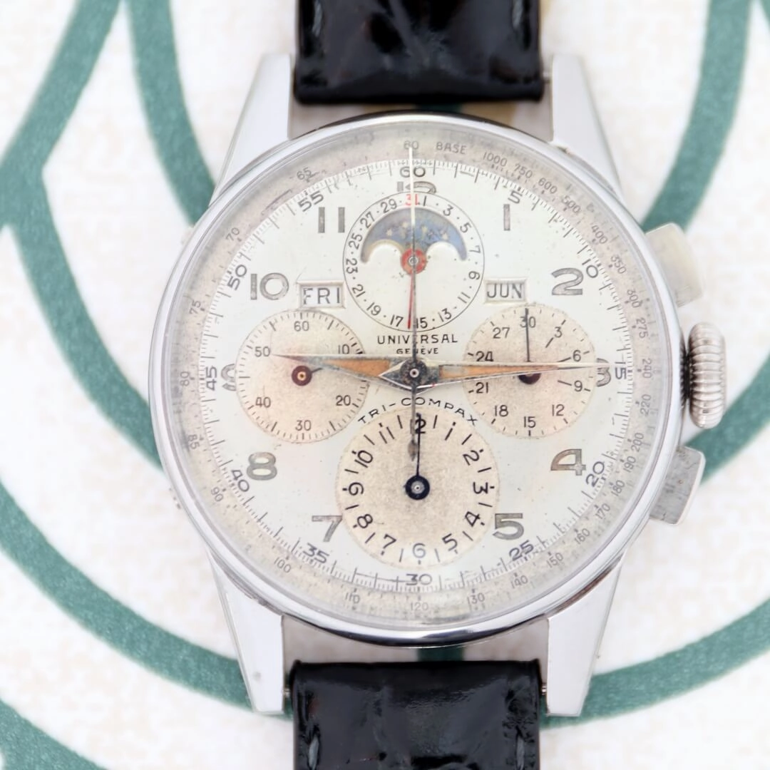 Universal Genve Tri-Compax 22258, Circa 1944