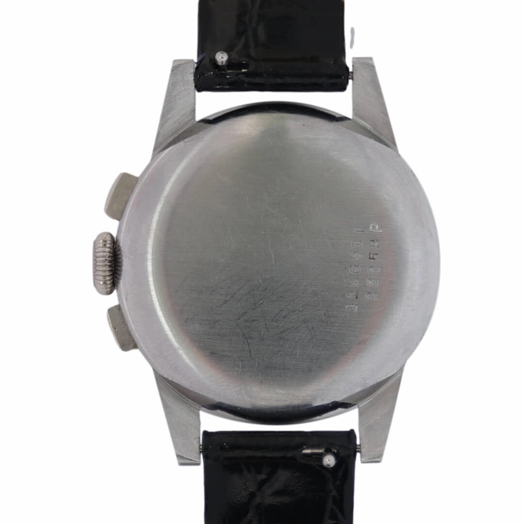 Universal Genve Tri-Compax 22258, Circa 1944