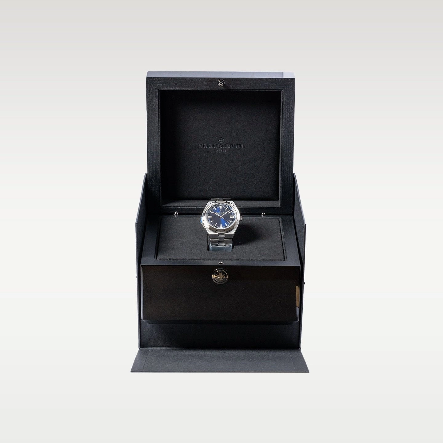 Vacheron Constantin Overseas 4500V