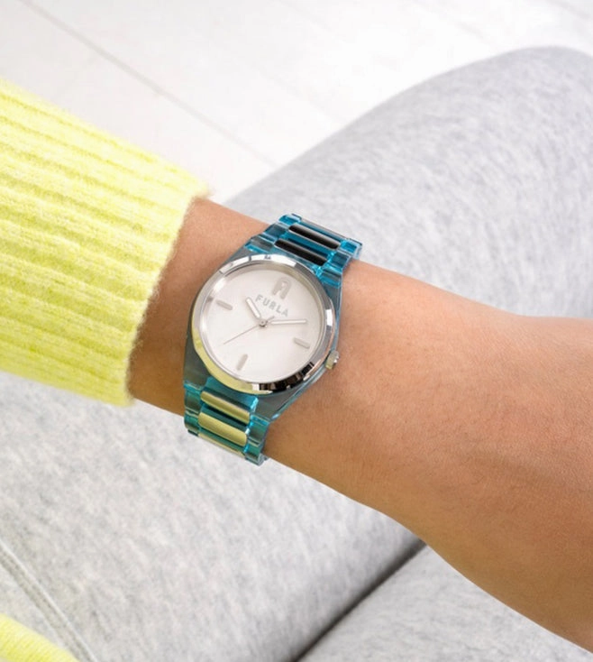 Women Analog Stainless Steel Watch WW00028007L1